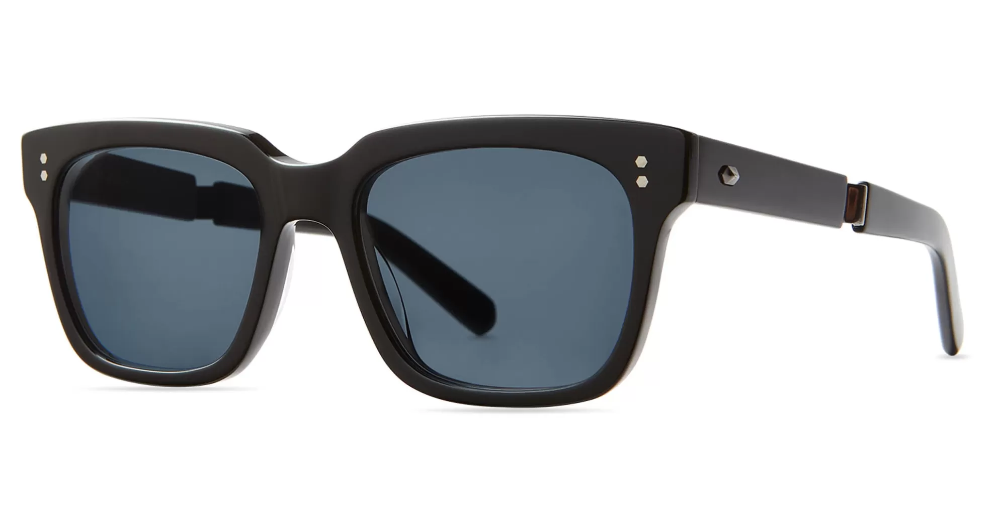 Garrett Leight – Modèle ARNIE S : Lunettes de soleil iconiques avec logo Mr. Leight 

(Note : J'ai naturellement intégré des éléments de description en respectant les conventions typographiques françaises pour les produits, tout en variant la structure syntaxique et le vocabulaire pour éviter les répétitions mécaniques.)