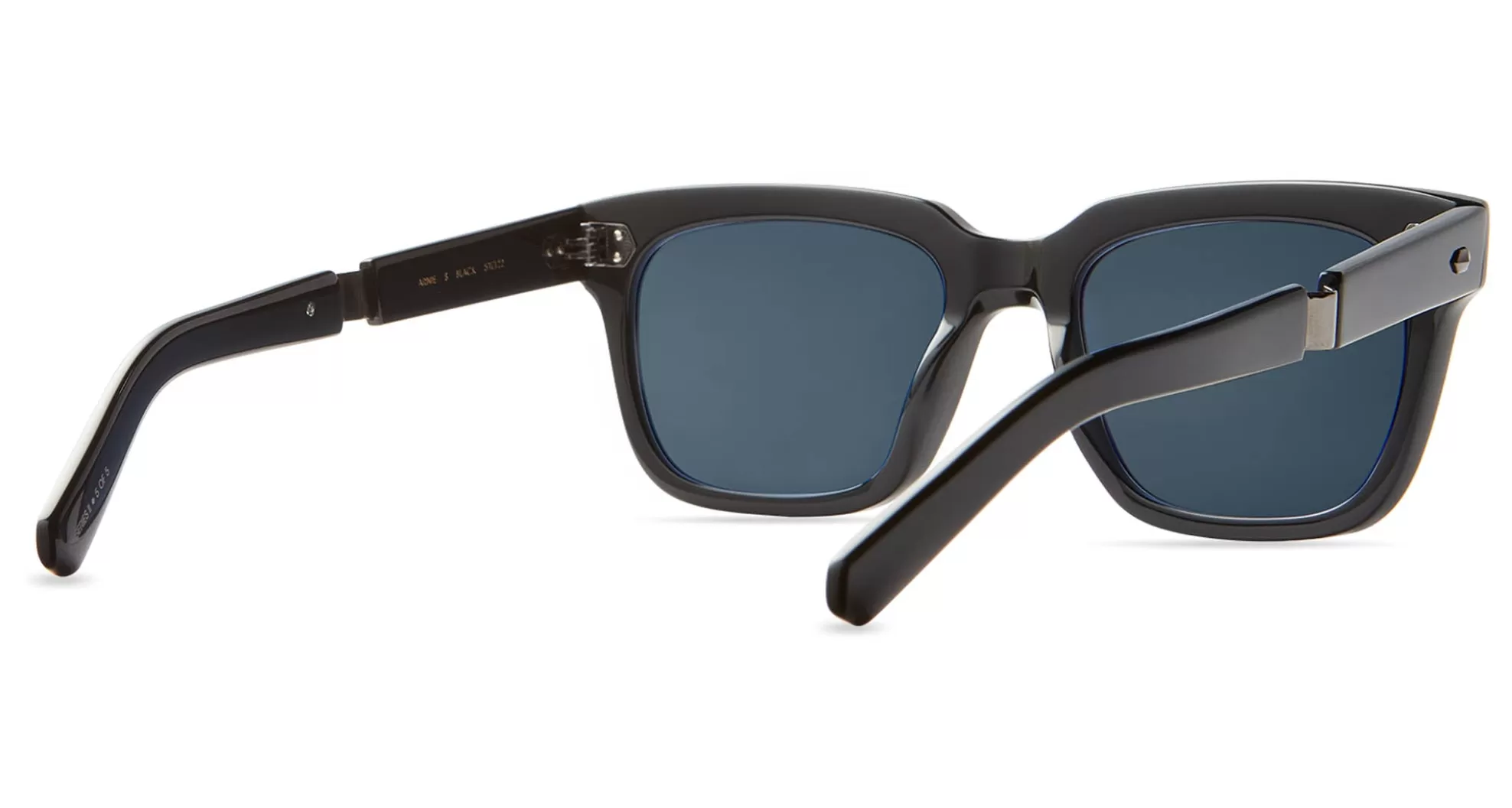 Garrett Leight – Modèle ARNIE S : Lunettes de soleil iconiques avec logo Mr. Leight 

(Note : J'ai naturellement intégré des éléments de description en respectant les conventions typographiques françaises pour les produits, tout en variant la structure syntaxique et le vocabulaire pour éviter les répétitions mécaniques.)
