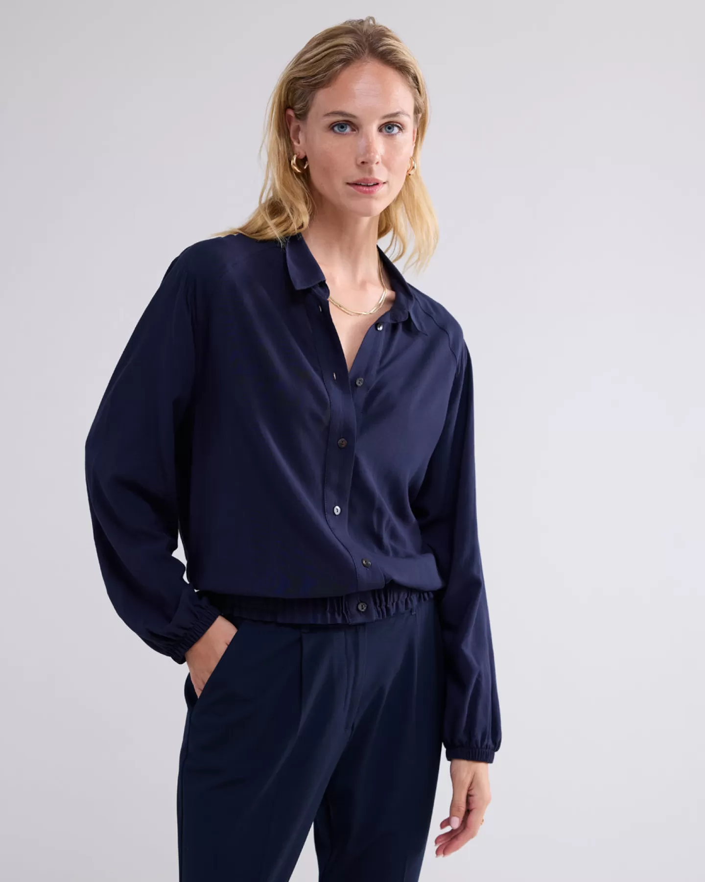 Veste Bomber Élégante en Chemisier Summum - Bleu Saphir Tendance