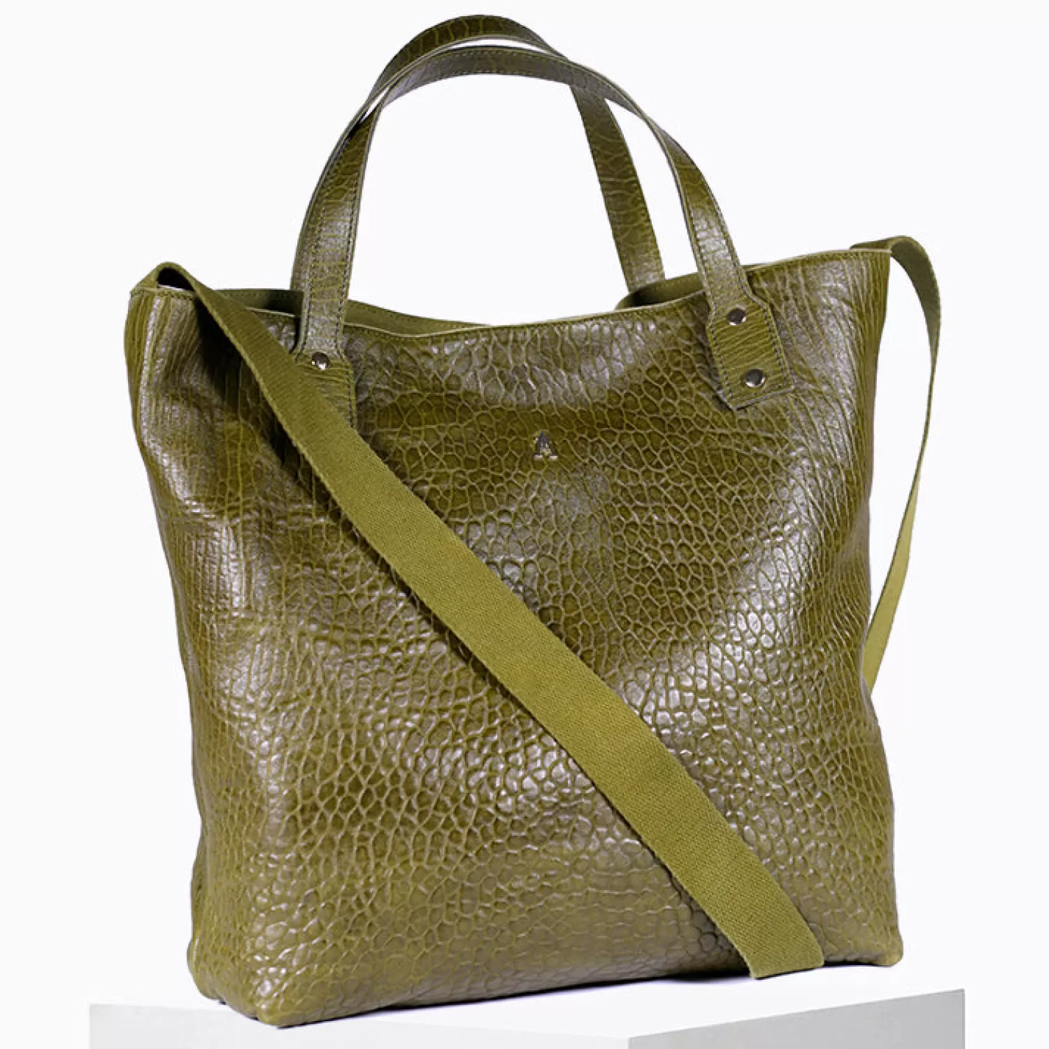 Sac cabas vert olive à sangle cuir texturé - Modèle bulle en promotion chez Craie Studio