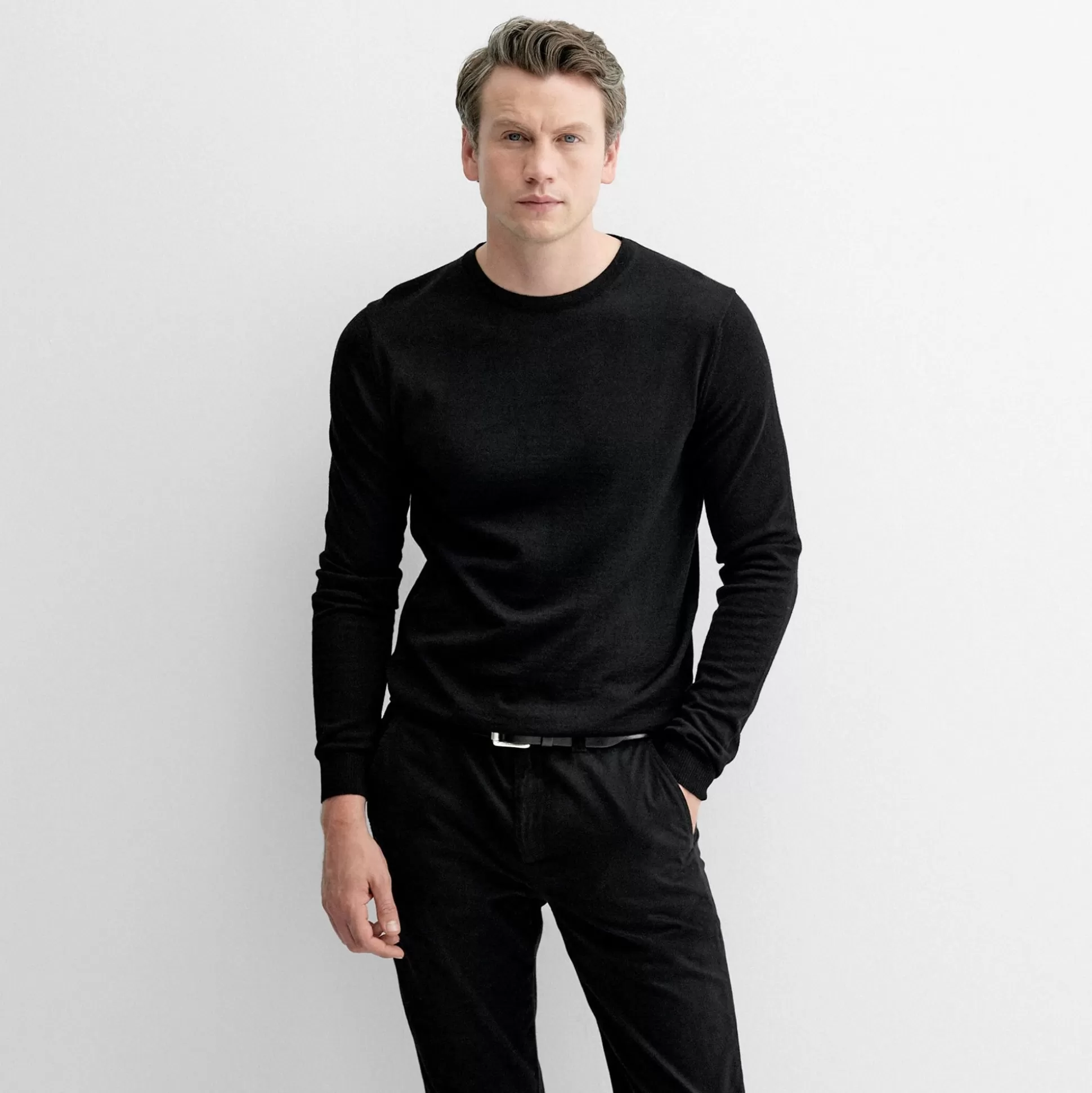 Chandail premium Oliver Sweeney en laine peignée - Noir Camber Édition Automne-Hiver