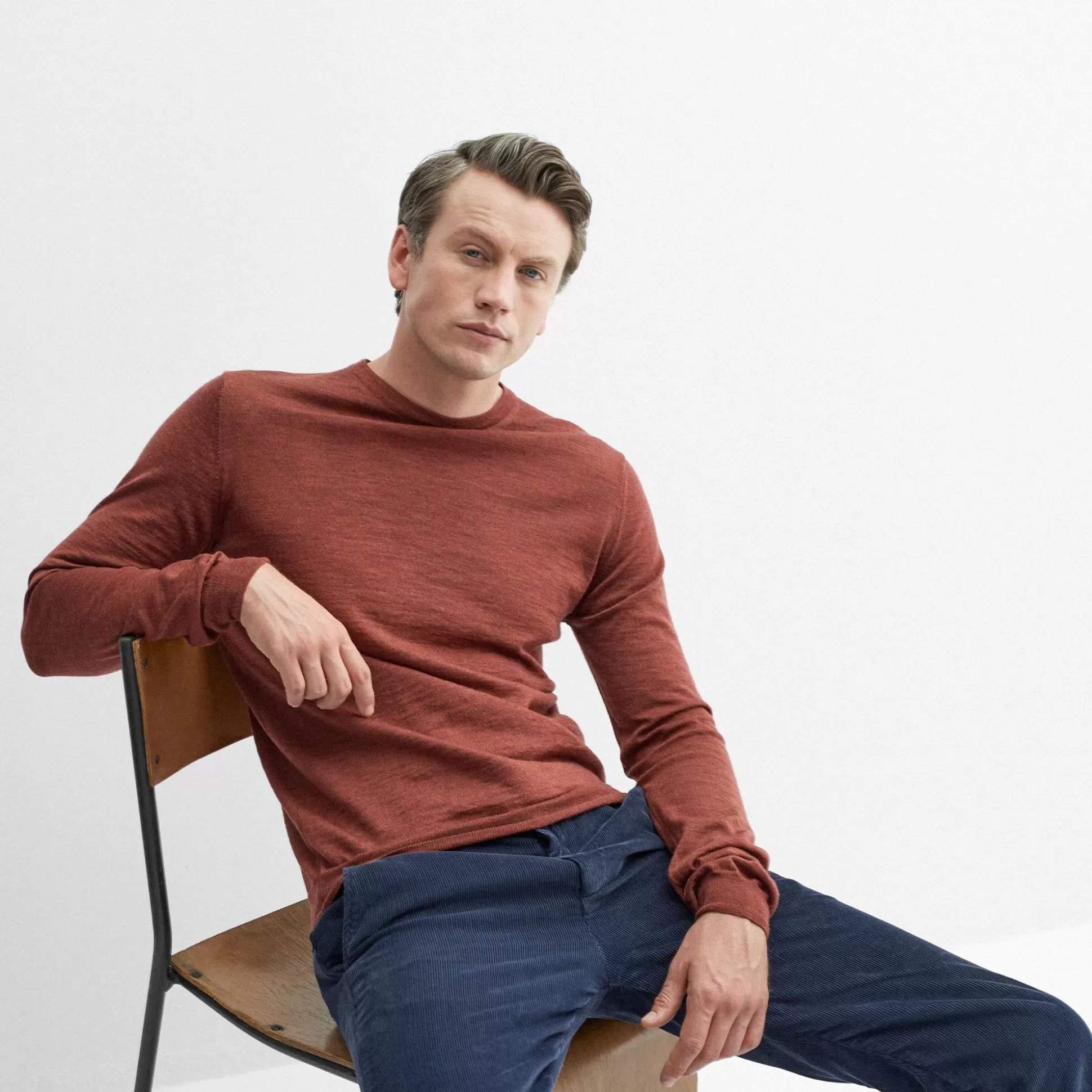 Élégance Bohème - Pull Oliver-Sweeney en Laine Rustique, Teinte Camber Automnal