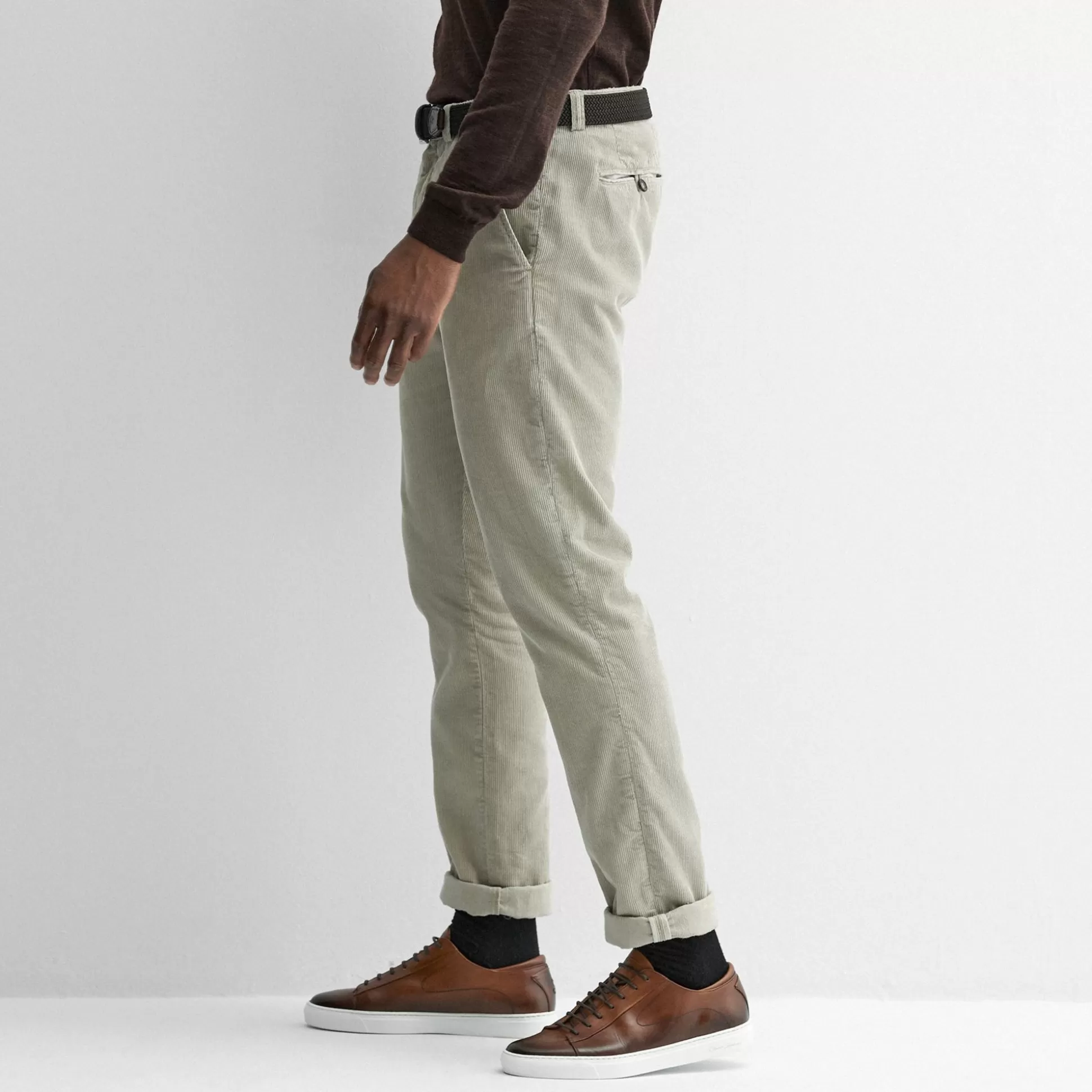 Pantalon Haut de Gamme Oliver Sweeney - Couleur Pierre de Carlow, Style Intemporel