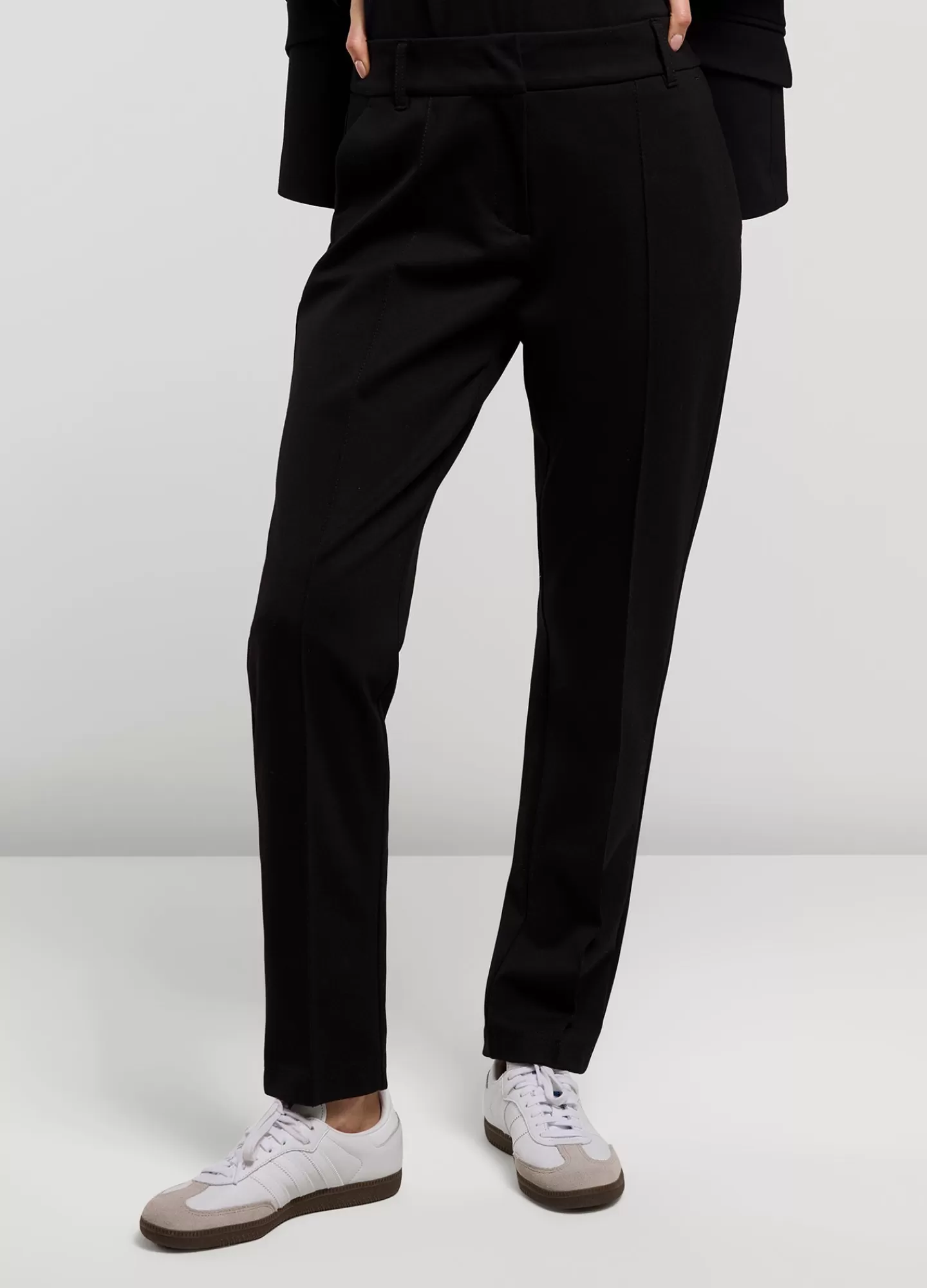 Pantalon Chino Summum Élégant - Coupe Milano Noir | Collection Basics