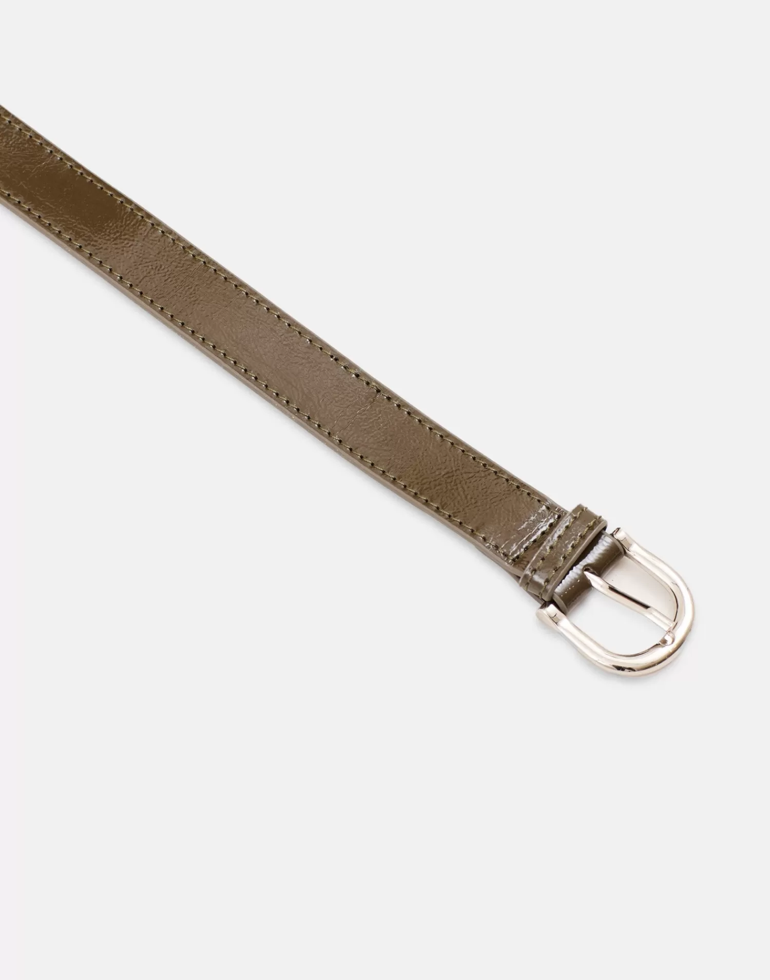 Ceinture vernie Natura - Modèle élégant en cuir laqué pour style urbain raffiné 

(Ceinture homme premium en cuir brillant - Collection exclusive d'accessoires mode durables)