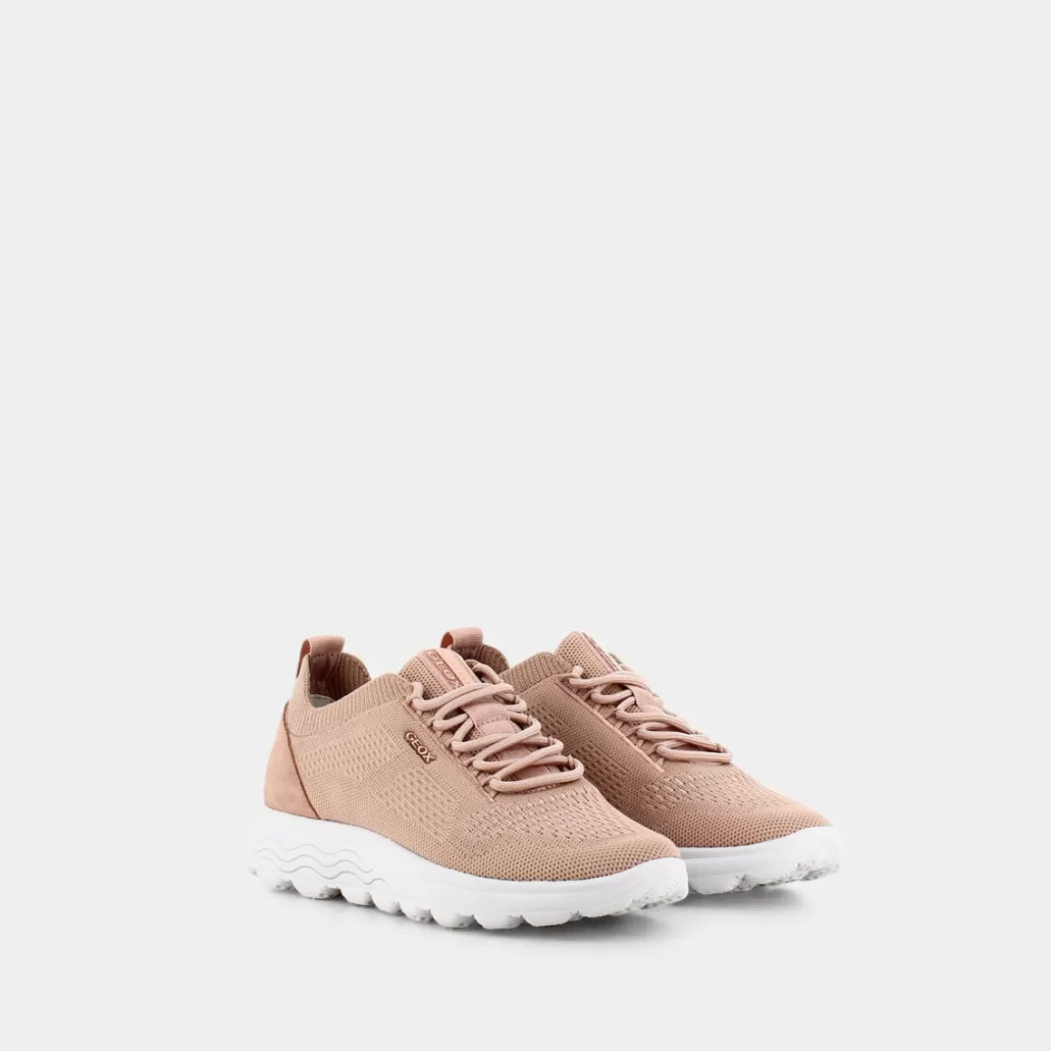 Chaussures GEOX Sphérica Nuage D15Nua - Basket Femme Rose Poudré Confort Respirant 

(Note: J'ai transformé les codes produits en format plus naturel, utilisé des dénominations françaises courantes comme 
