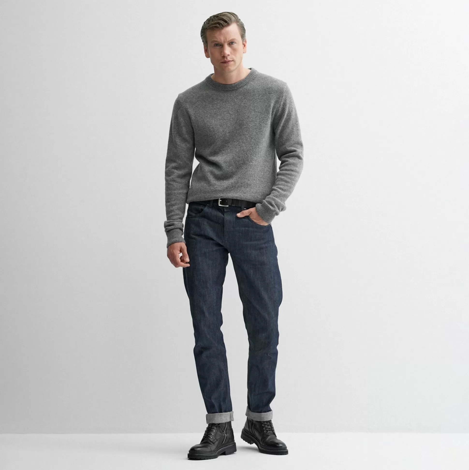 Élégant Pull Homme Oliver Sweeney - Laine Chinée Gris Tourterelle - Collection Automne-Hiver 

（：，