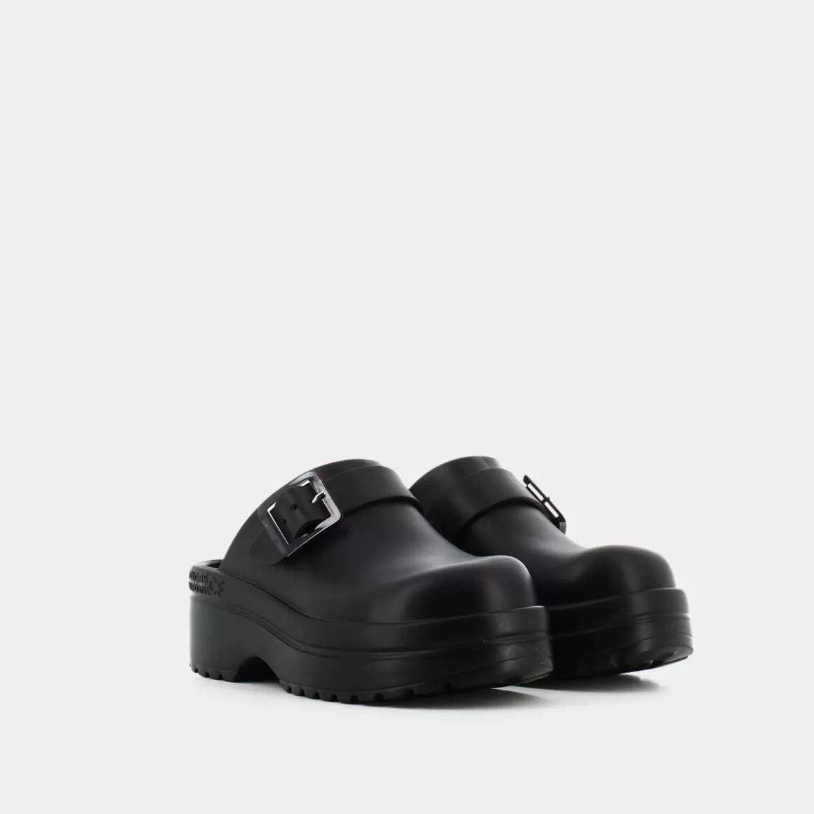 Sandales Cloggy04 Noir Californie - Promotion Éclair sur les Claquettes Urbaines