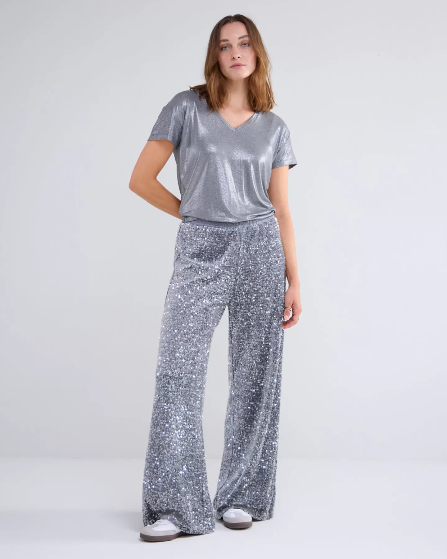 Pantalon Long Élégant en Tissu à Paillettes Gris - Style Luxe pour Tenue Estivale