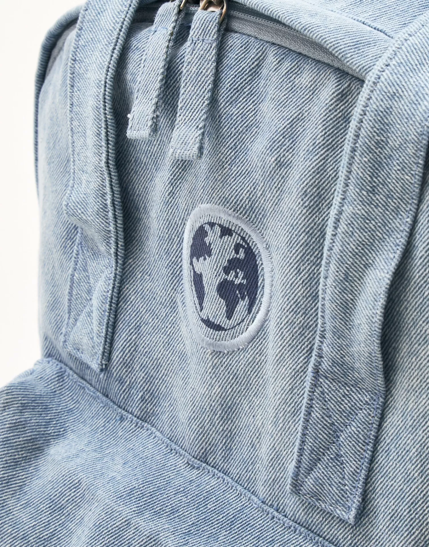 Sac à Dos Carré en Jean Natura - Design Minimaliste & Style Urbain - Essentiels du Quotidien