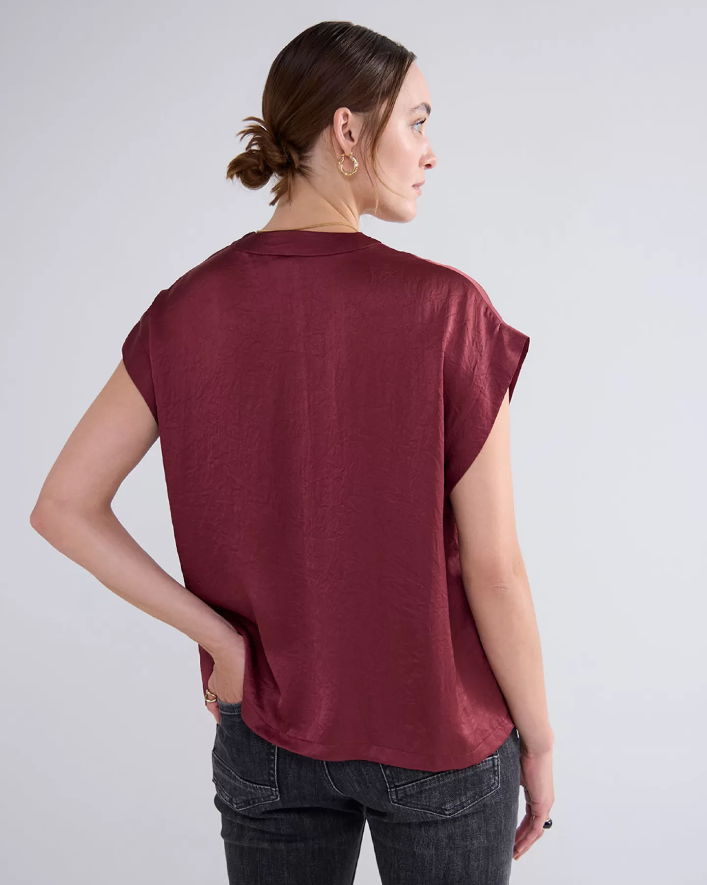 Hauts Femme - Top Élégant Sans Manches Col en V Dentelle Violet pour Tenue d'Été