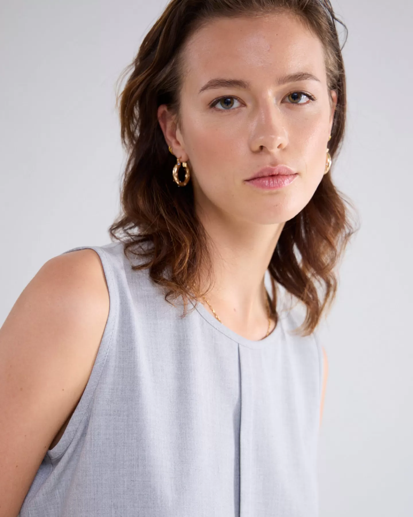 Débardeur Femme Summum Sans Manches - Dos en Taffetas Gris Anthracite - Tissu Respirant et Confortable