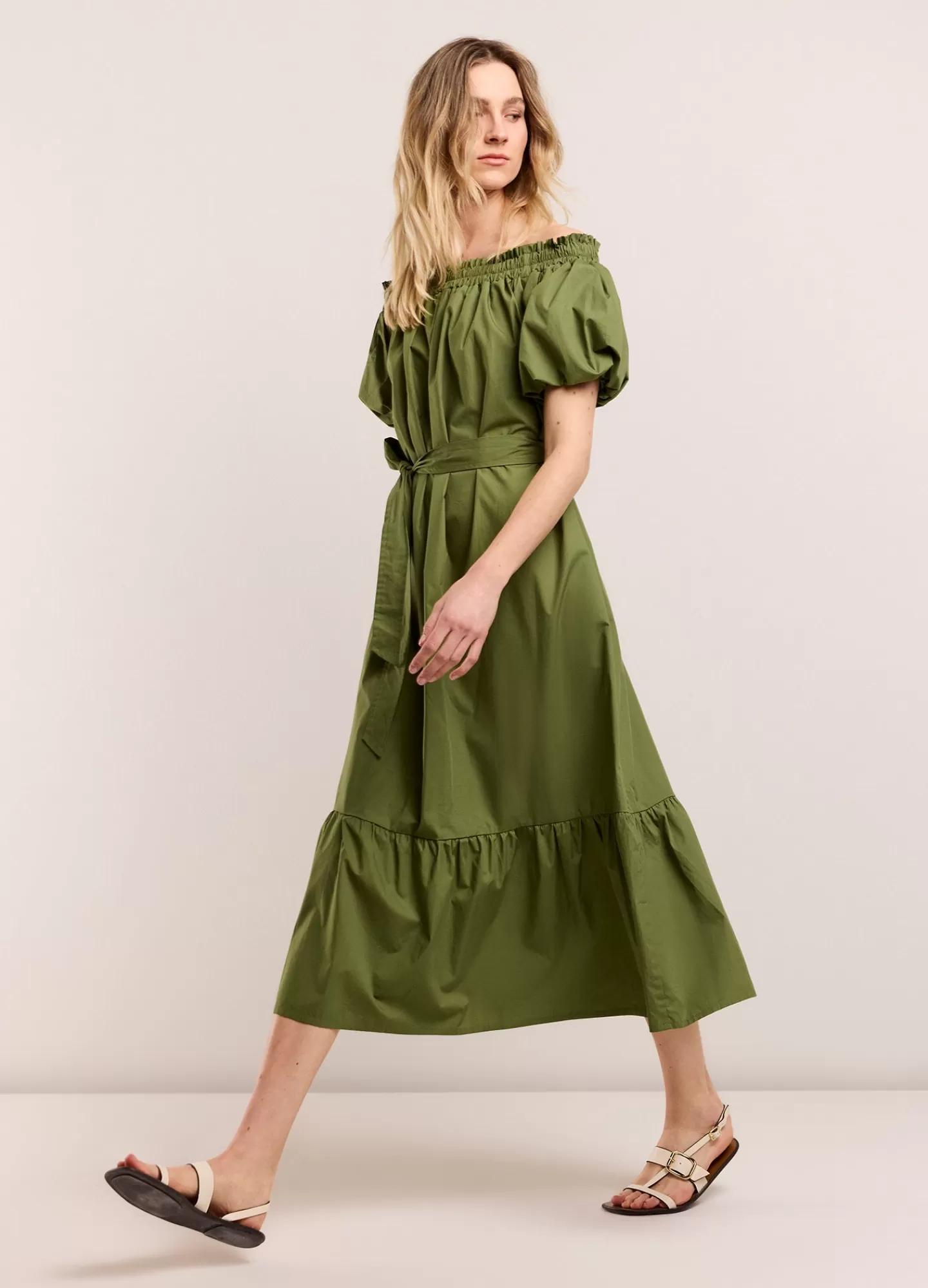 Robe Décolleté Asymétrique Émeraude - Collection Basics par Jurken