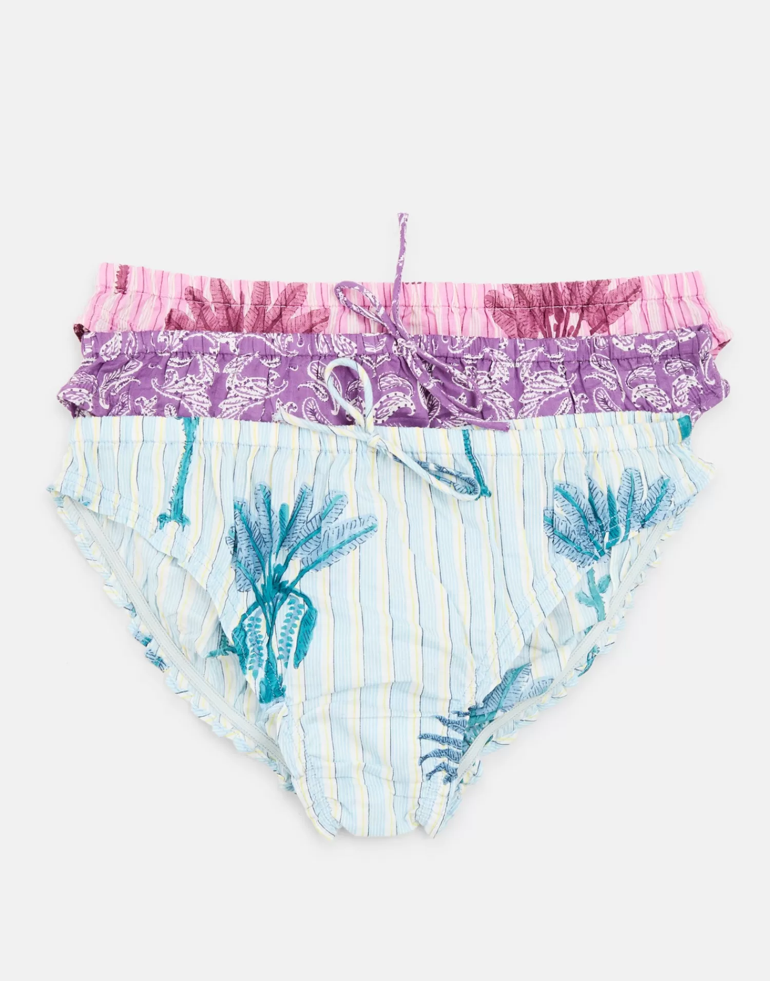 Découvrez le Lot de 3 Culottes Femme Confortables Jaya - Essentiels Naturels pour Votre Quotidien