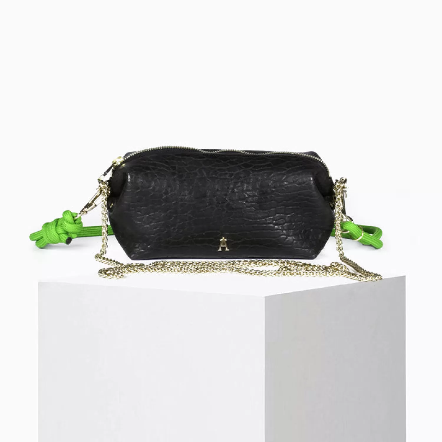 Pochette Bulles de Nuage en Cuir Noir - Collection Élégante Studio Craie