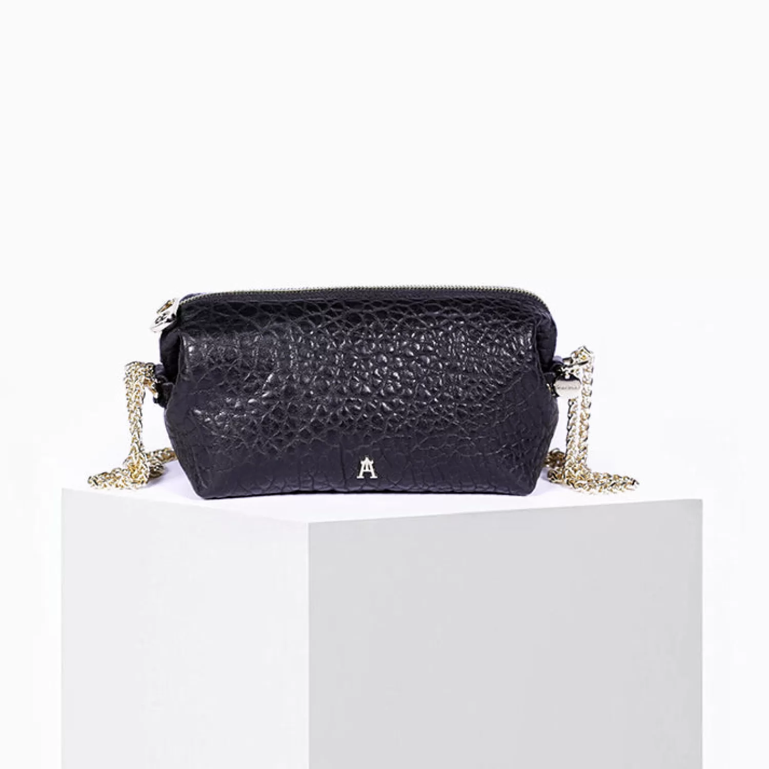 Pochette Bulles de Nuage en Cuir Noir - Collection Élégante Studio Craie