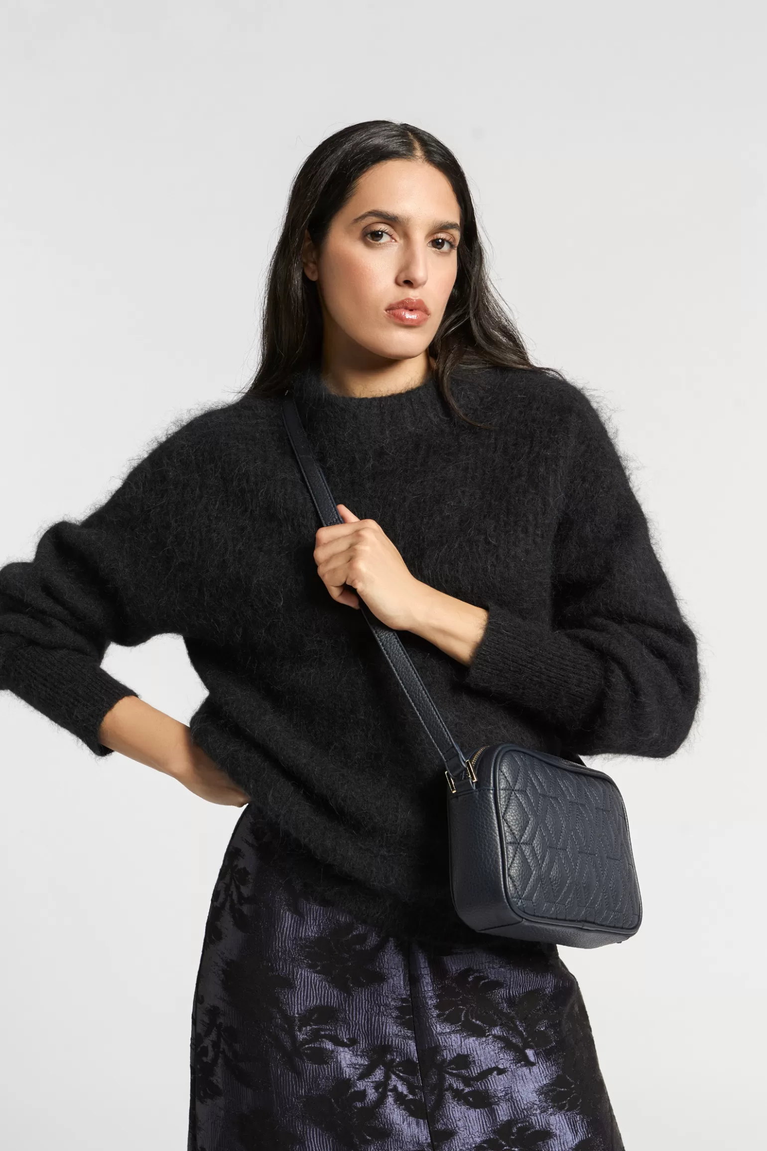 Pull en Laine d'Alpaga Ultra-Doux - Collection Xandres Édition Exclusive  
Confort Premium et Élégance Intemporelle pour un Style Authentique