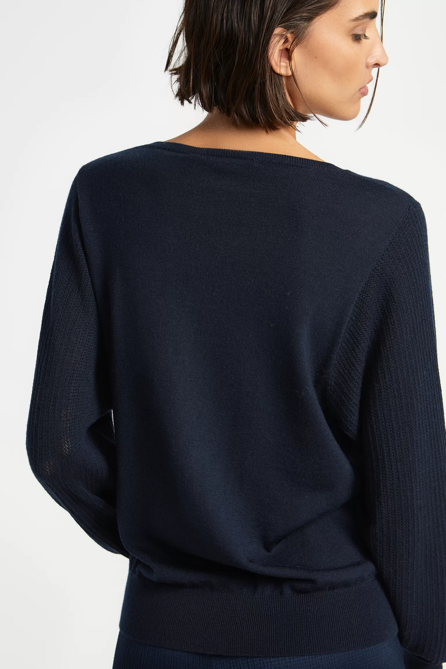 Sweater féminin en laine mérinos premium - Collection exclusive en ligne Xandres
