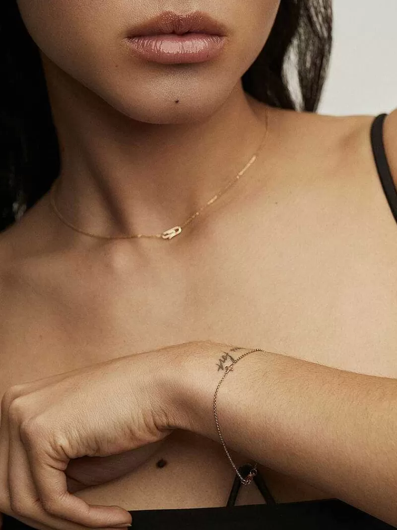 Bracelet Aristocrazy en Or Jaune 9 Carats avec Croix Élégante - Alliance de Style et de Symbolisme