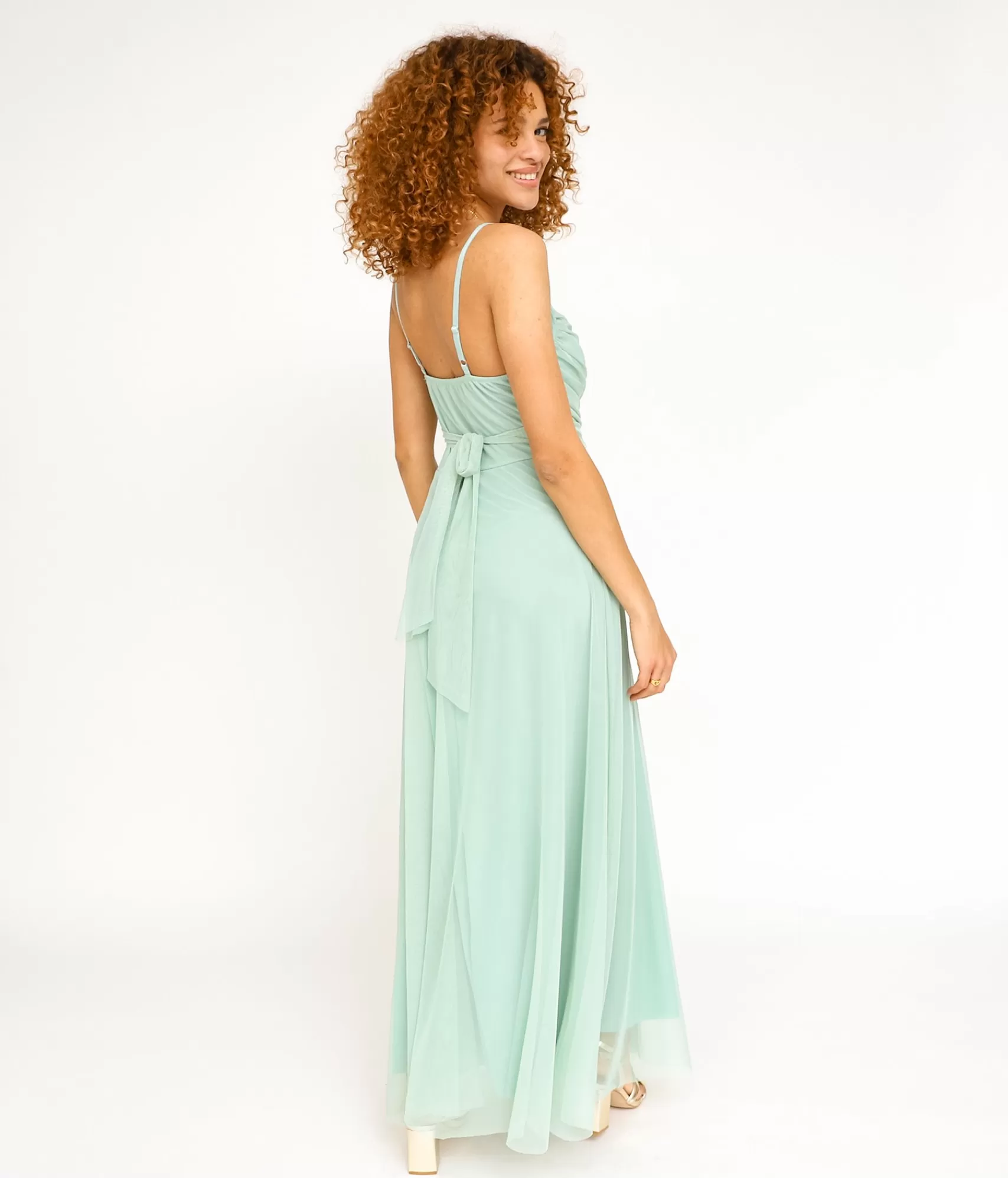 Élégance Hivernale EDJI - Robe Noélie Fluide en Crêpe Doux pour Soirée Festive

(：，(crepe doux)、(soirée festive)(élégance)，，。。)