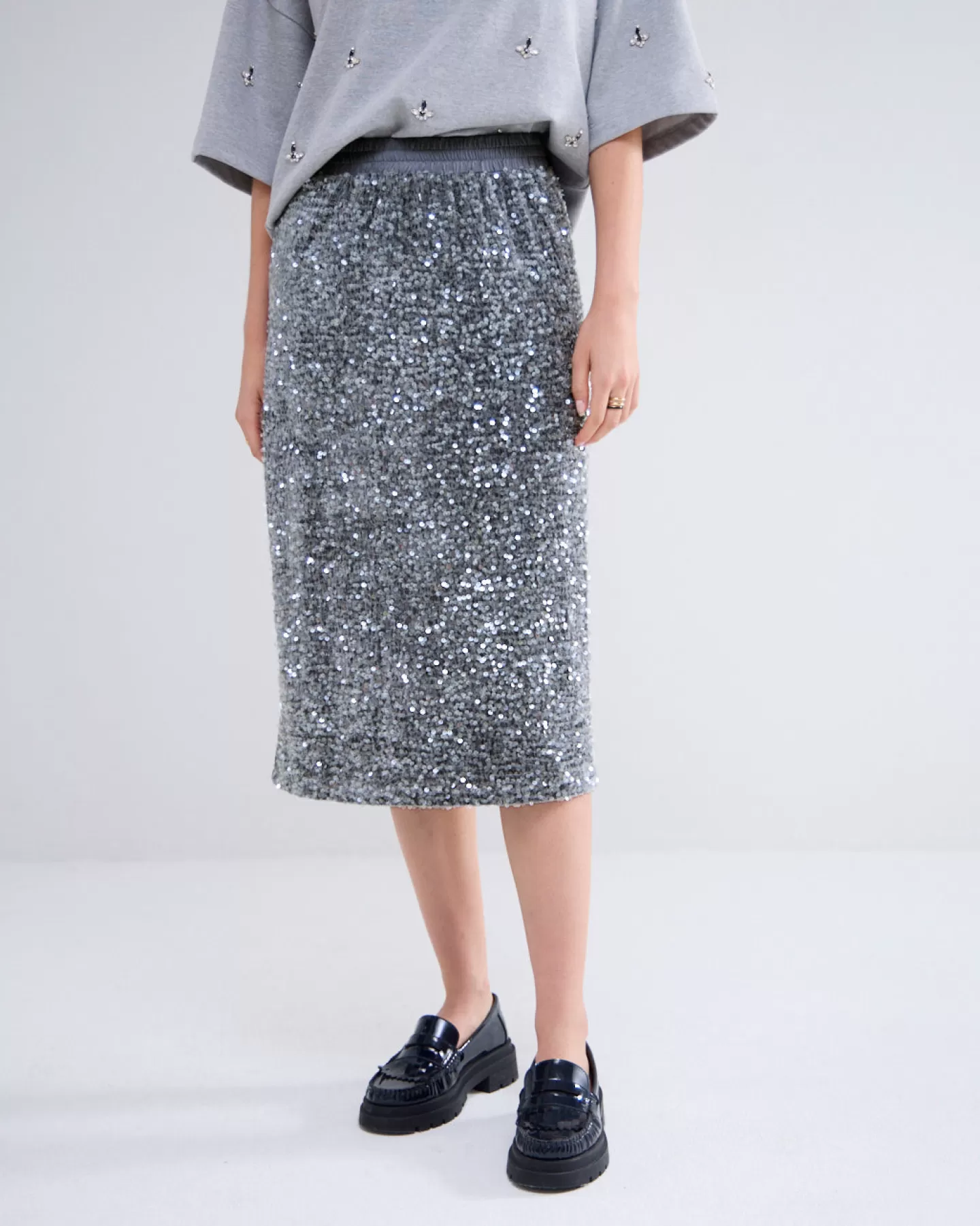Élégante jupe Summum à paillettes scintillantes - Gris nuage pour soirées raffinées