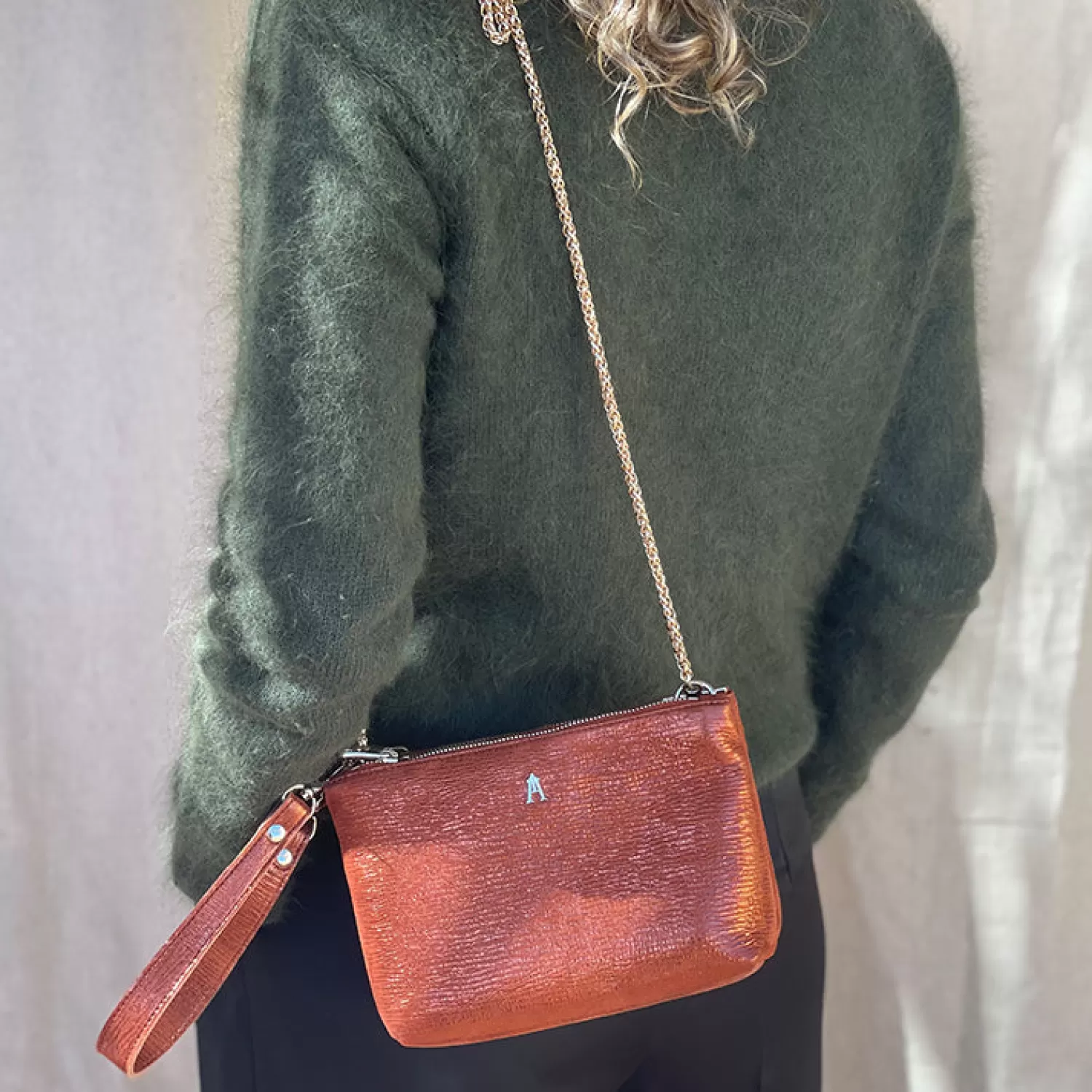 Sac Bandoulière Double Compartiment Moro - Cuir Souple Camel en Promotion | Collection Printemps Craie Studio