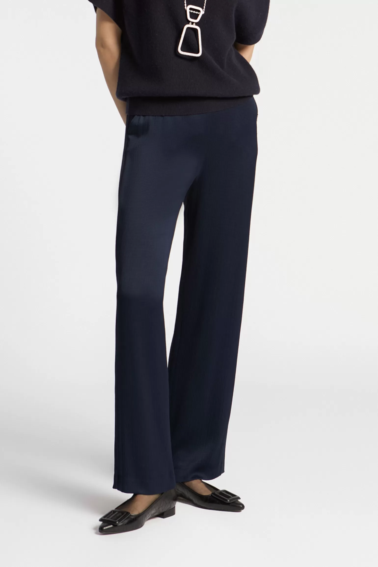 Pantalon droit fluide - Coupe élégante et confortable | Promotion exclusive Xandres