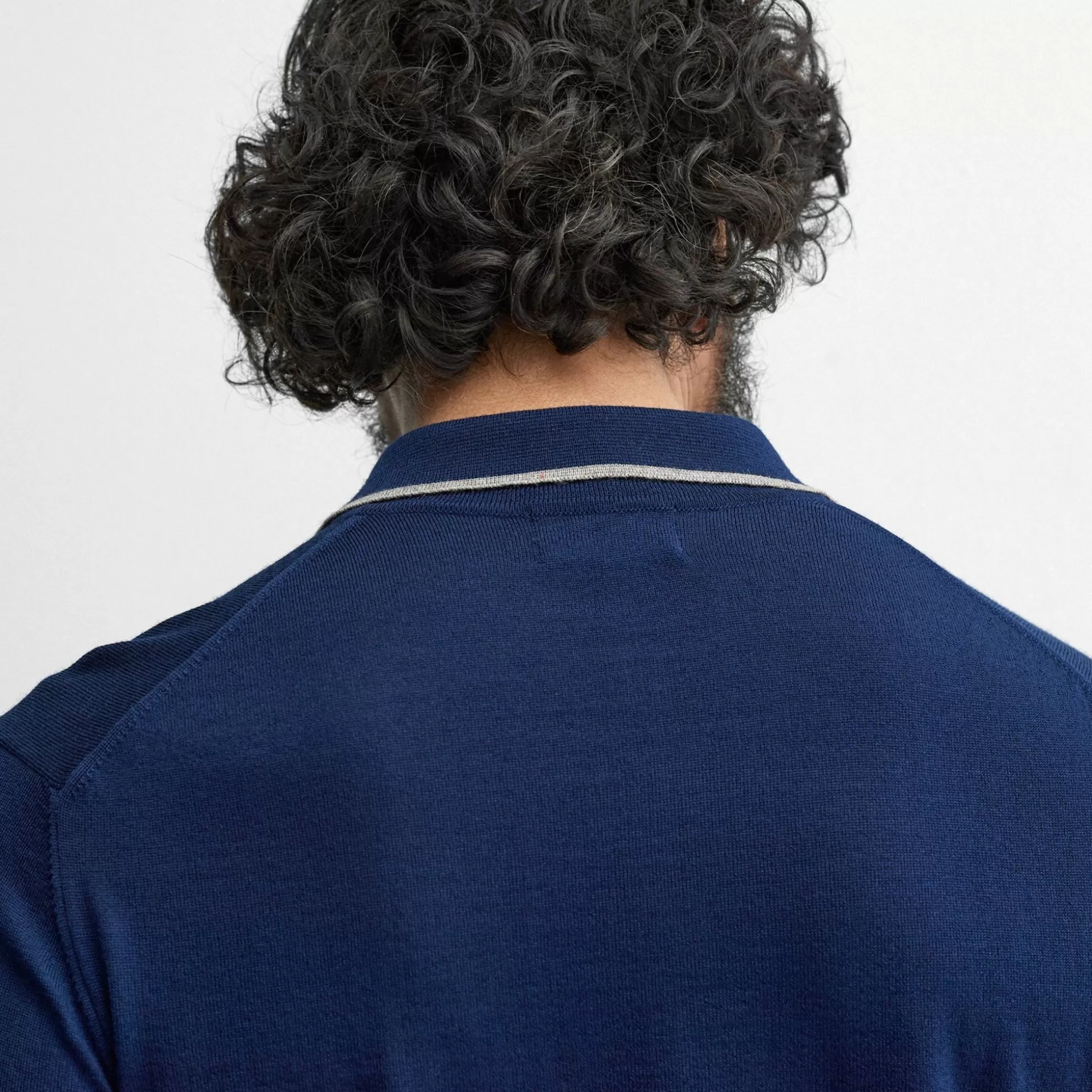 Pull Homme Sulby - Détails Marines Contrastés par Oliver Sweeney