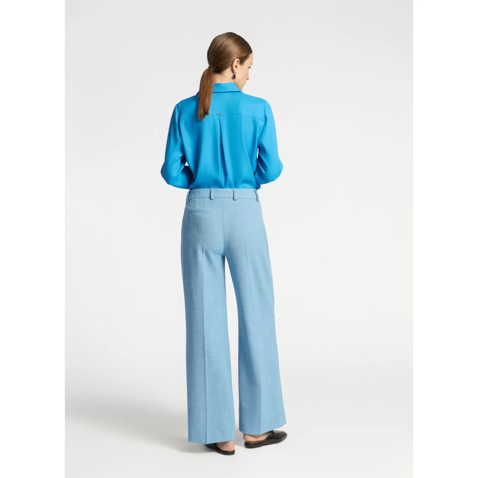 Pantalon élégant à jambes évasées - Coupe intemporelle Xandres pour femme

(：