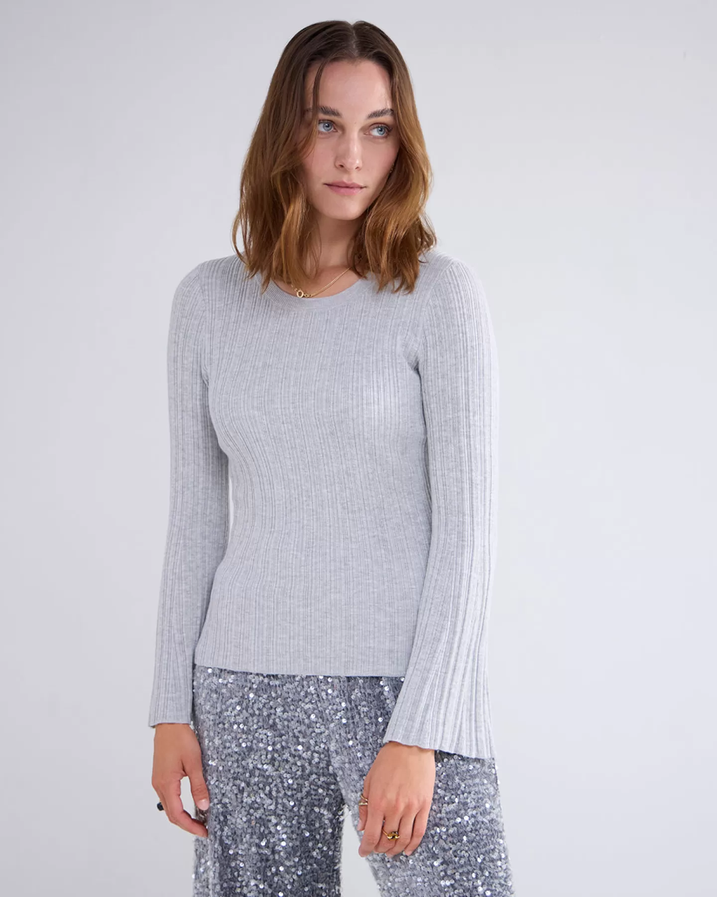 Pull d'automne gris à manches larges - Modèle premium pour femme