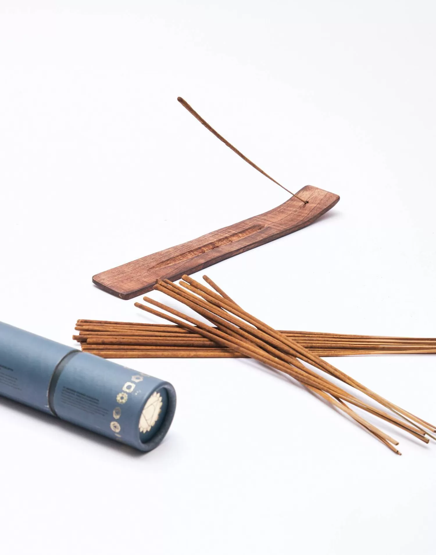 Encens Chakra Équilibrés Natura - Coffret Artisanal aux Essences Vibratoires