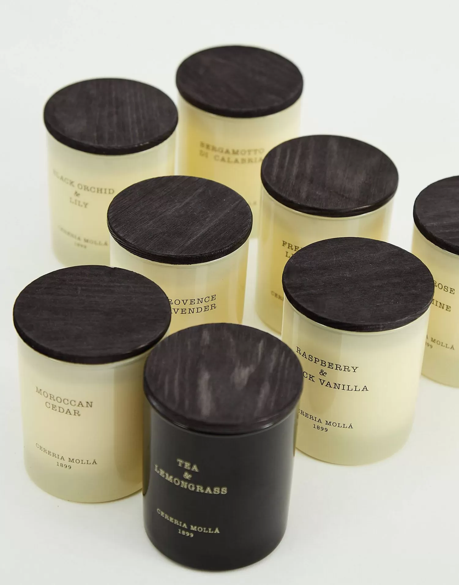 Bougie Élégante en Verre Dépoli - Collection Haut de Gamme Cerería Mollá avec Couvercle Amovible pour une Décoration Raffinée et Parfum d'Ambiance Luxueux