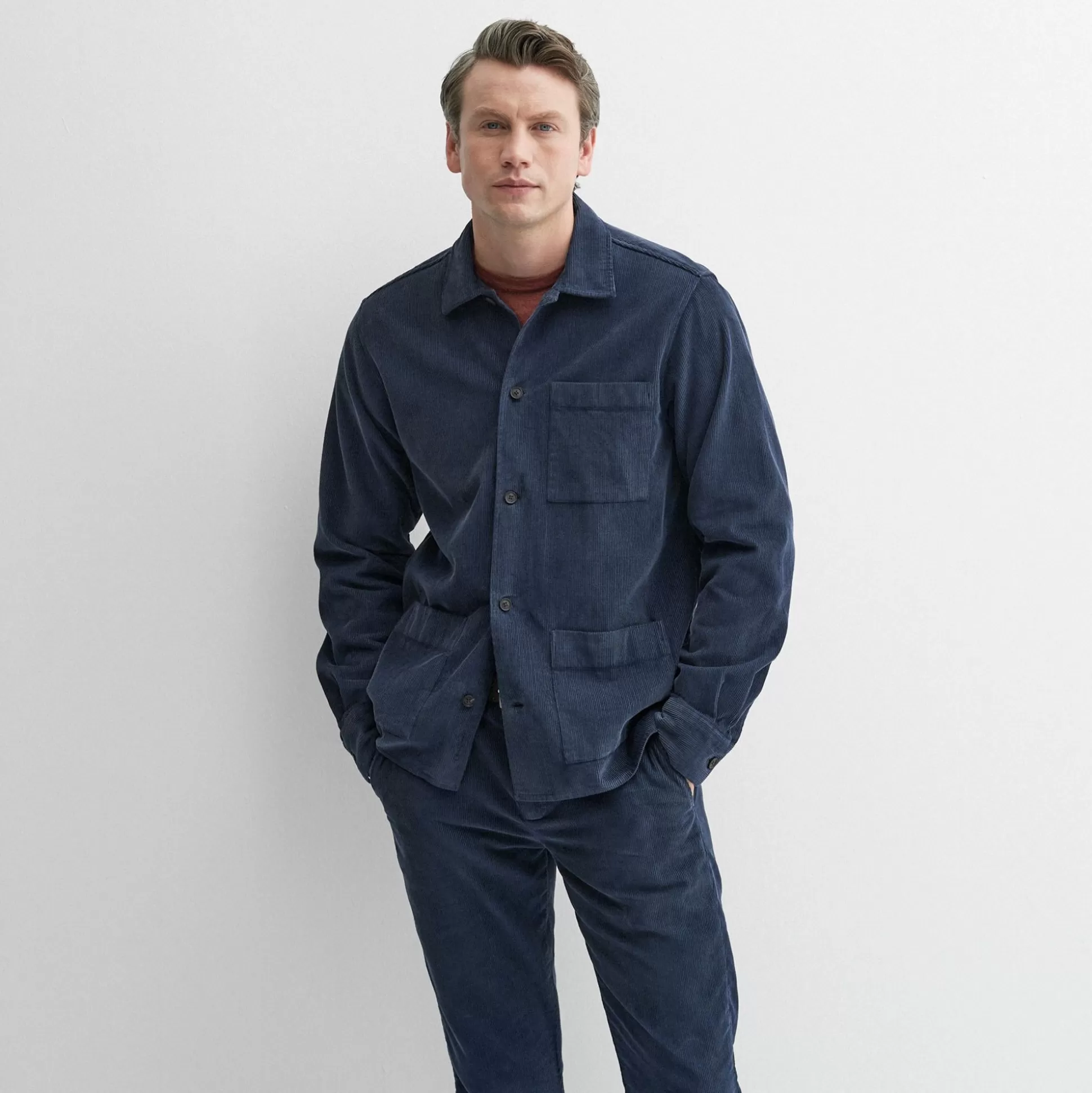 Chemise Homme Oliver Sweeney - Bleu Marine Wicklow, Coupe Élégante pour Style Intemporel avec Détails Distinctifs
