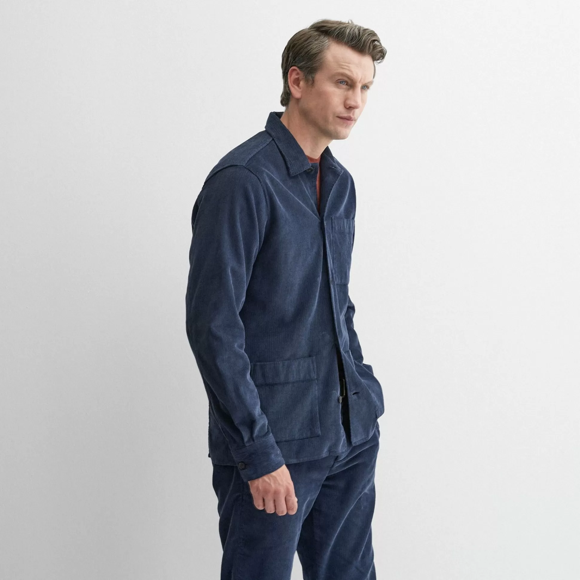 Chemise Homme Oliver Sweeney - Bleu Marine Wicklow, Coupe Élégante pour Style Intemporel avec Détails Distinctifs