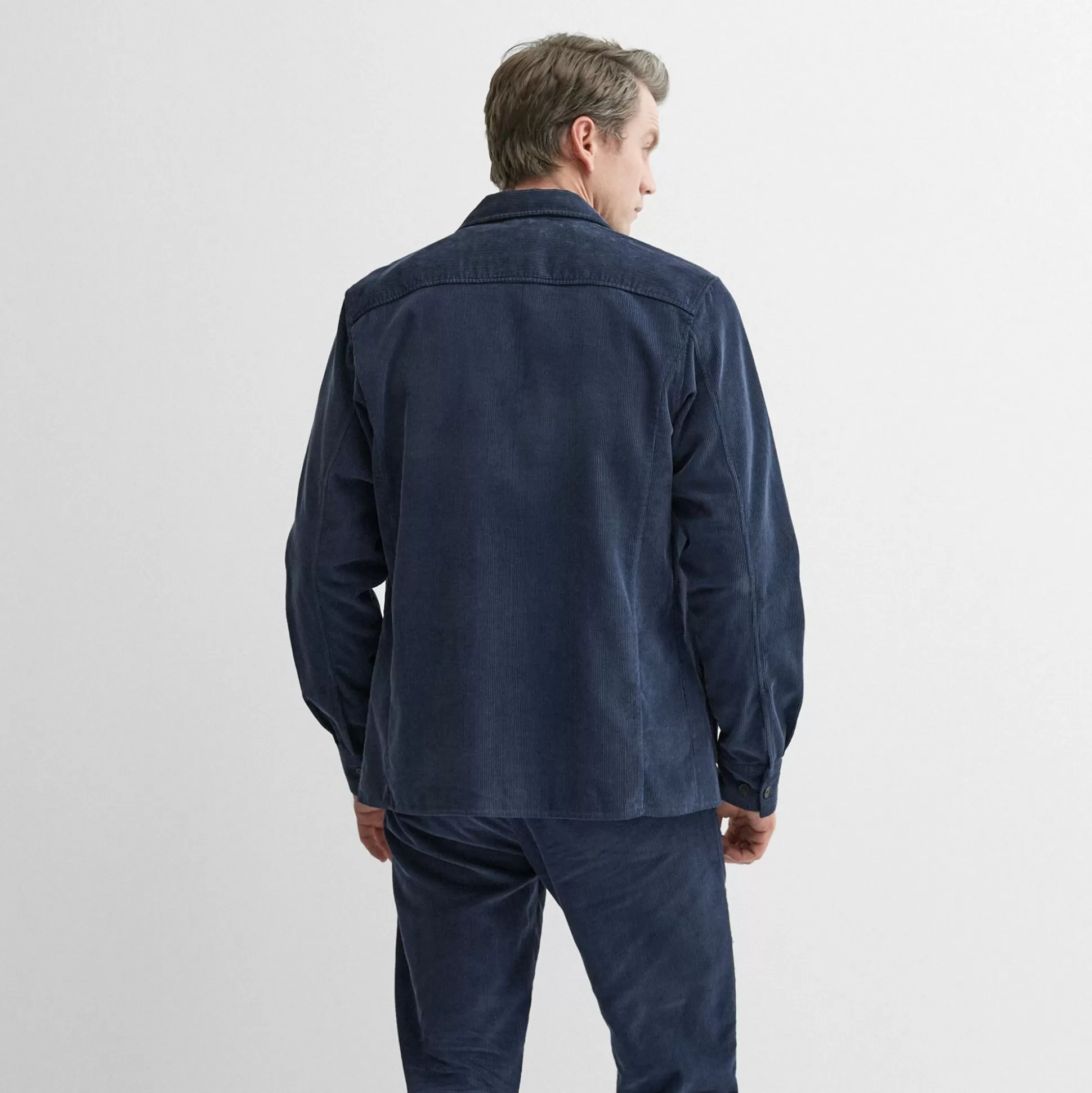 Chemise Homme Oliver Sweeney - Bleu Marine Wicklow, Coupe Élégante pour Style Intemporel avec Détails Distinctifs